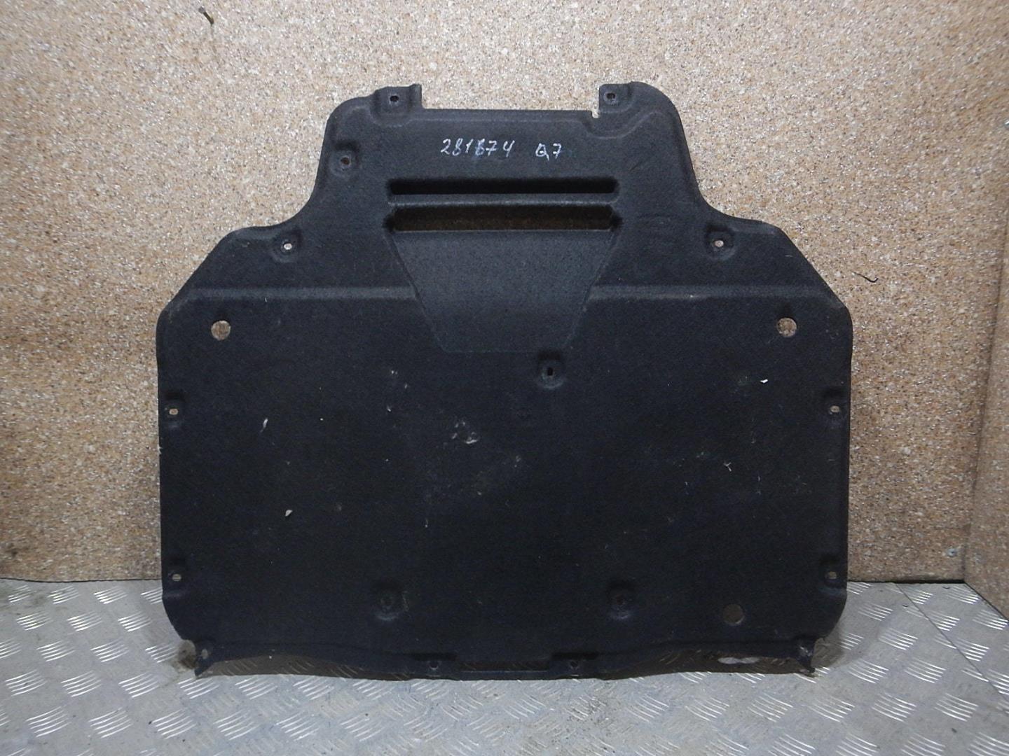 Пыльник двигателя