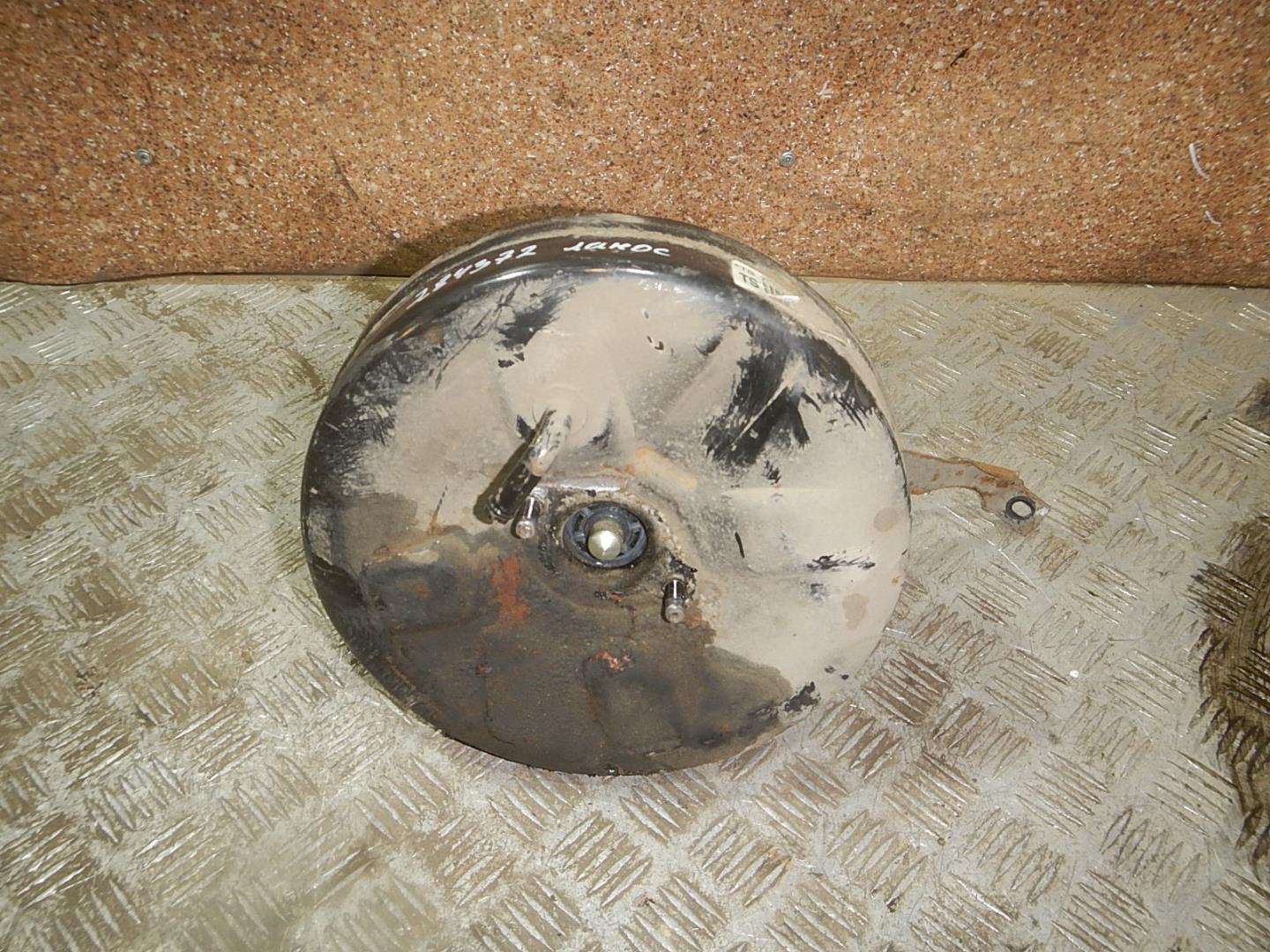 Усилитель тормозов вакуумный