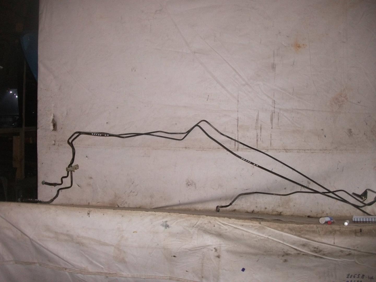 Трубка топливная