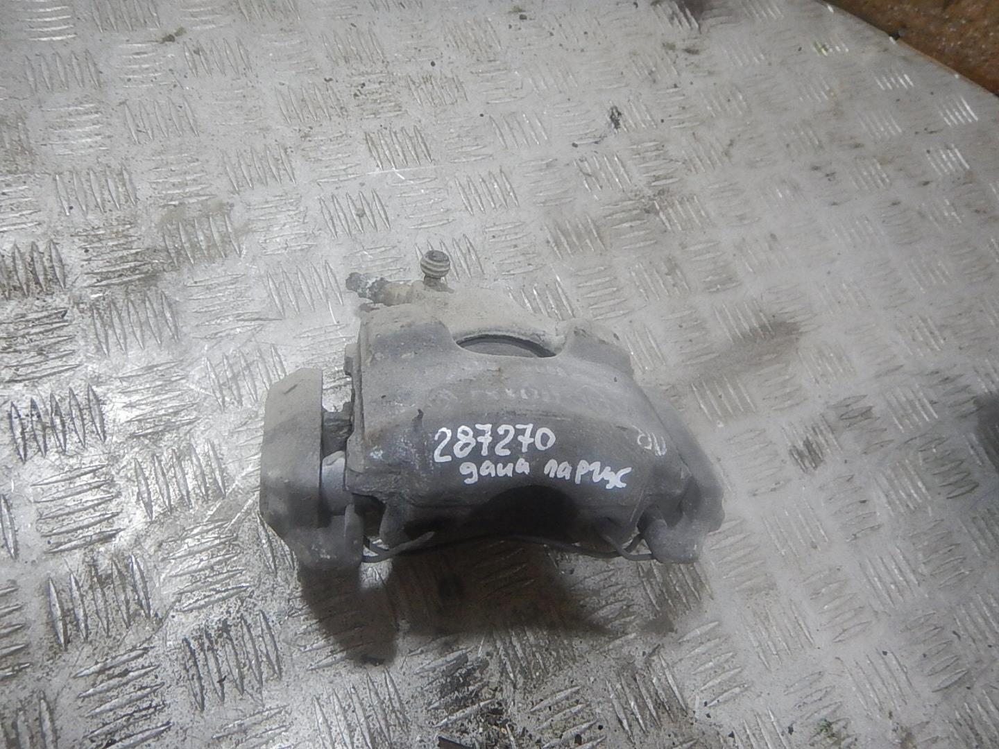 Суппорт передний правый