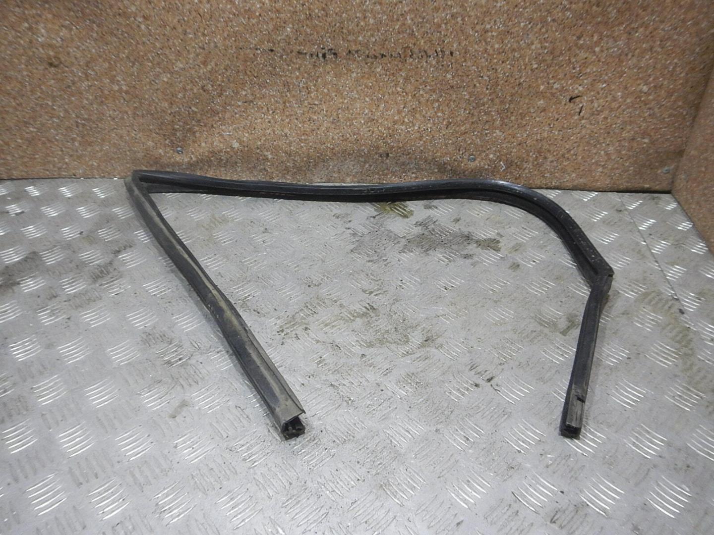 Уплотнитель (наружный)