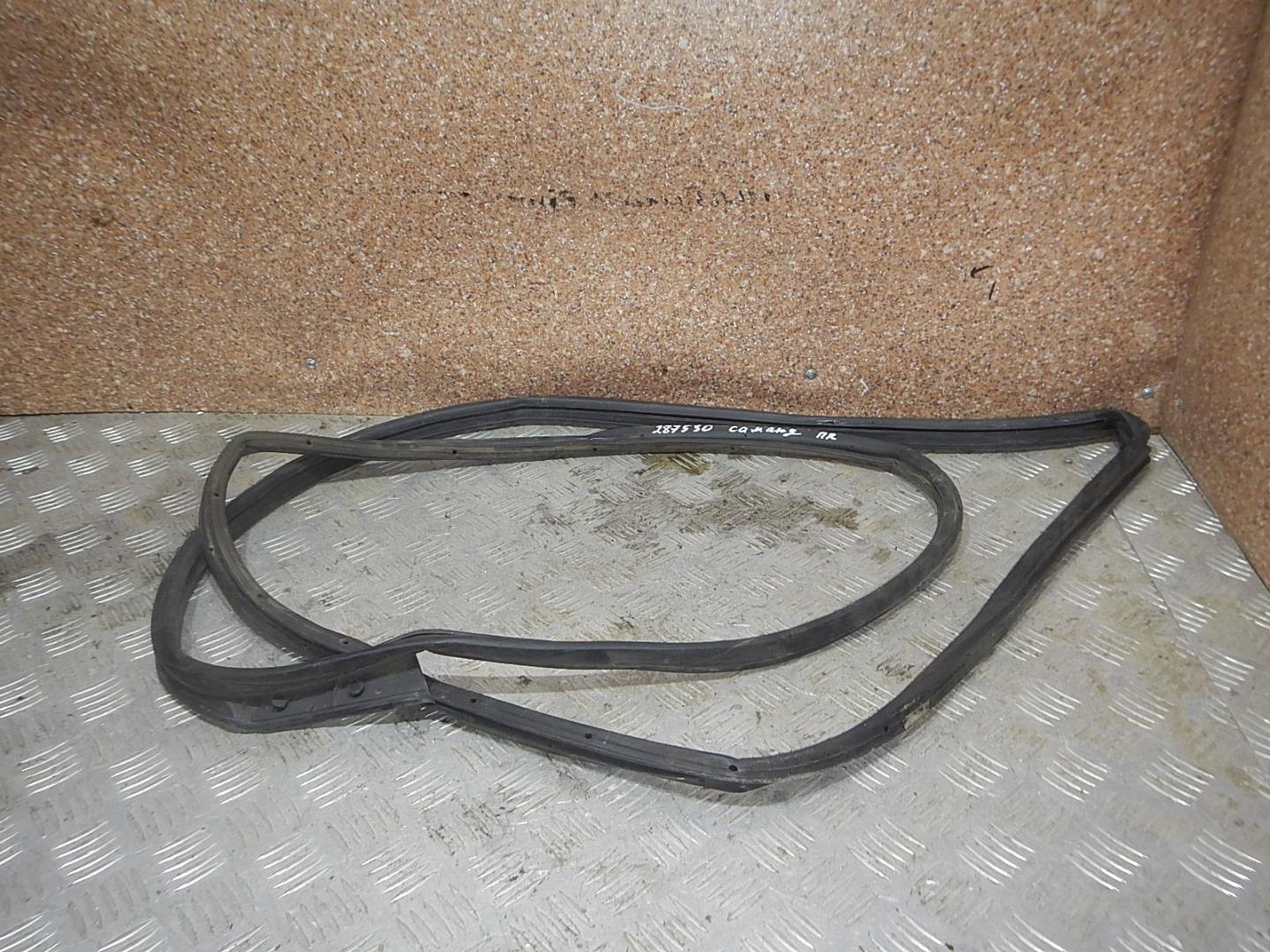 Уплотнитель двери