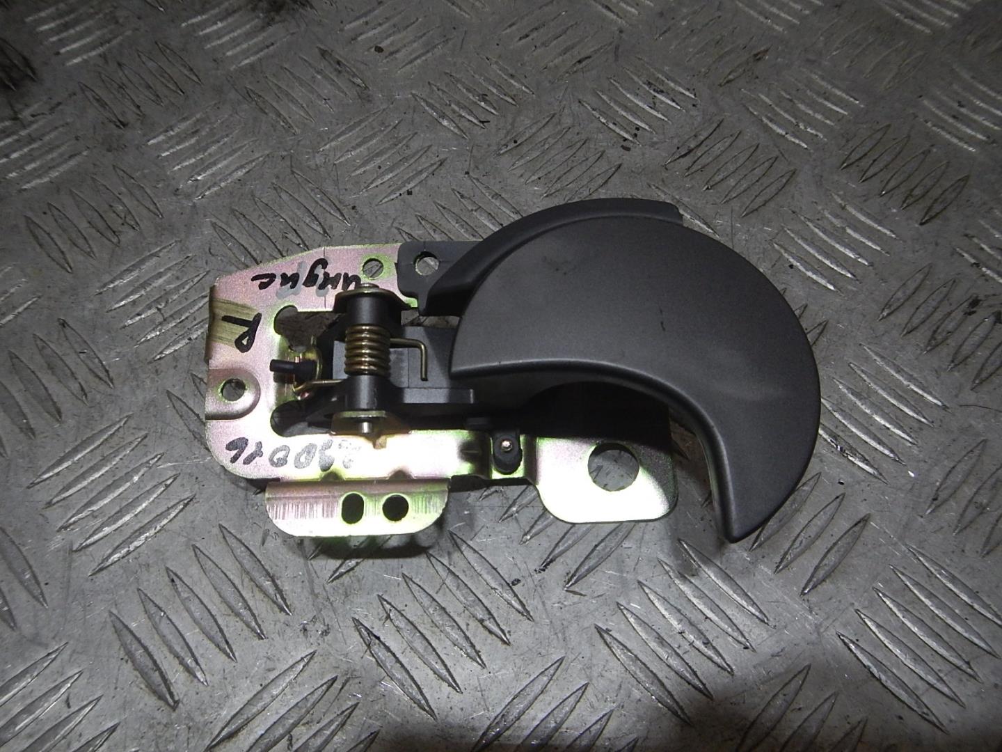 Ручка двери внутренняя правая