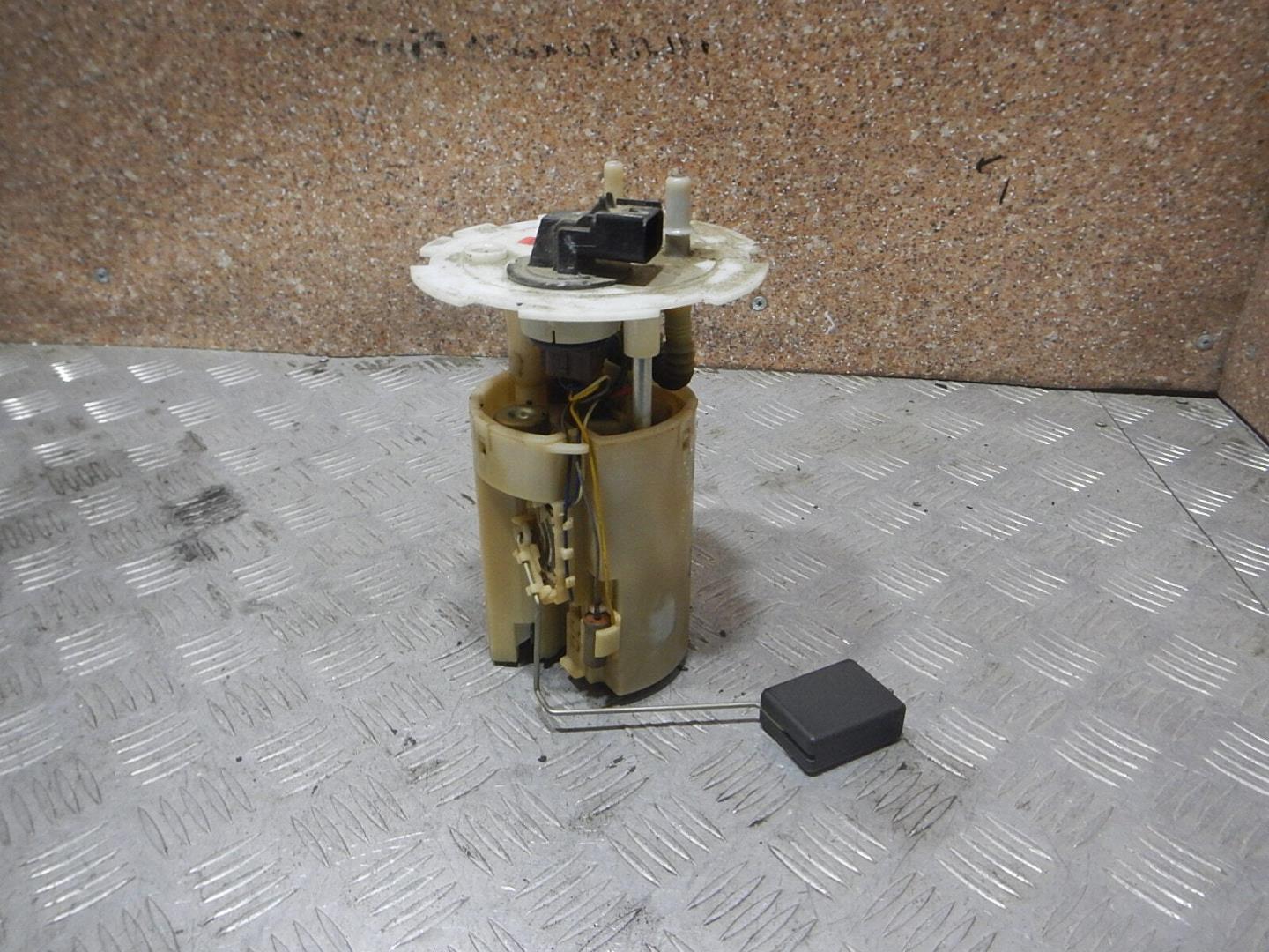 Насос топливный электрический