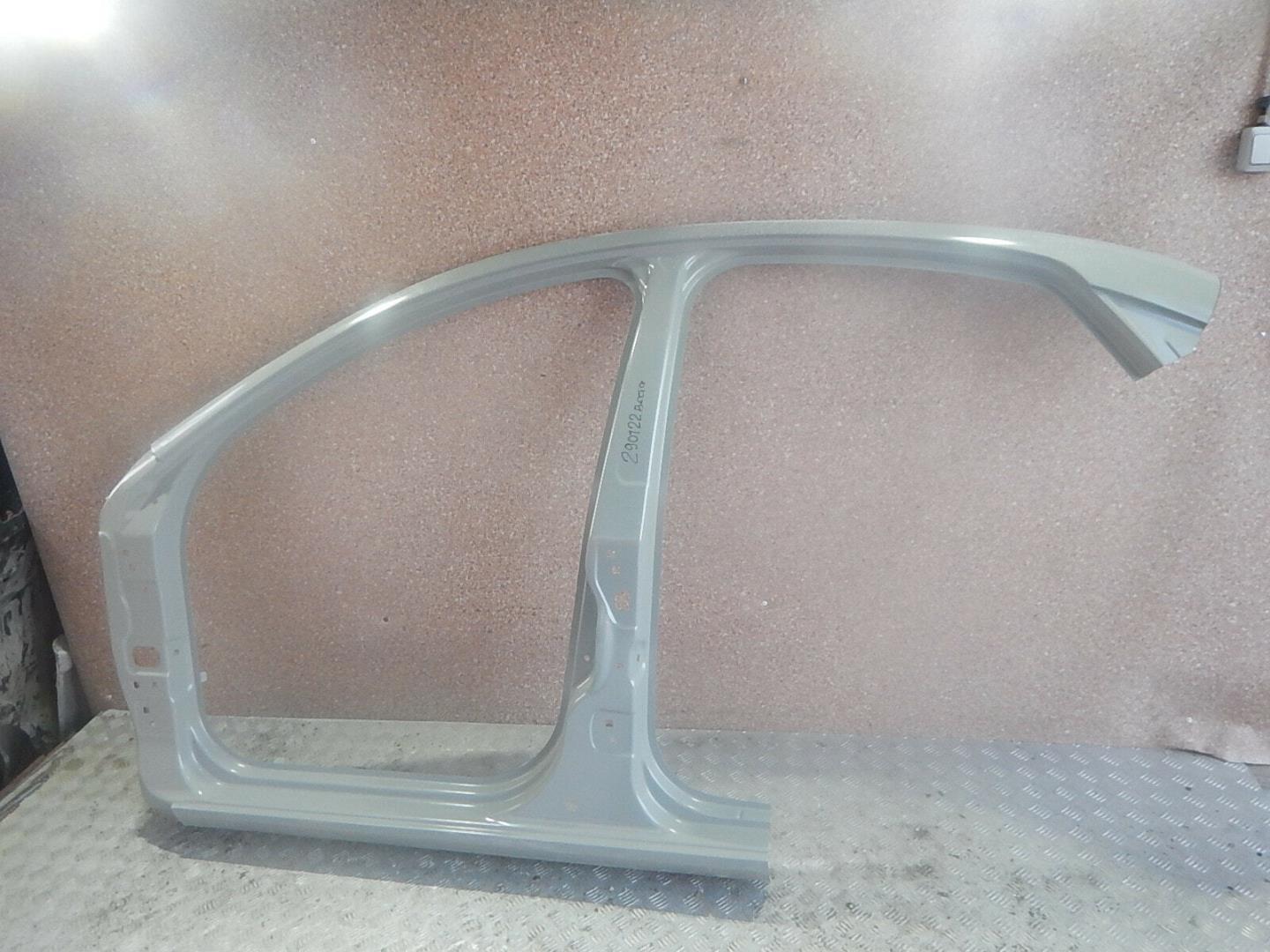 Кузовной элемент