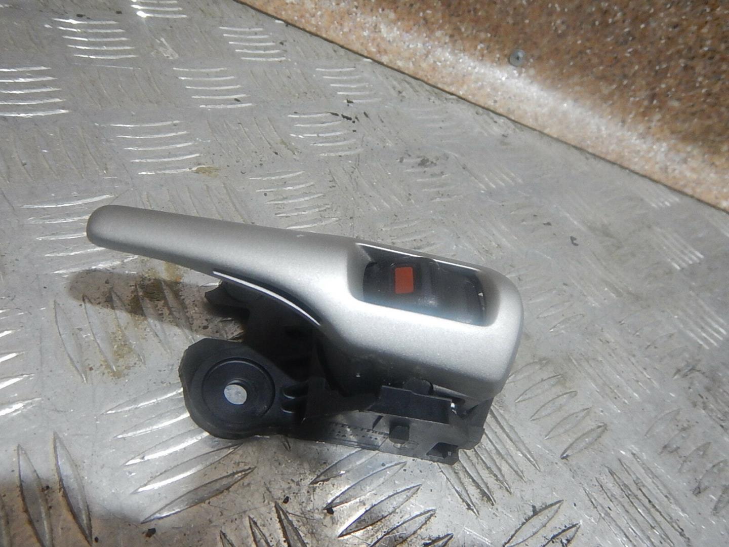 Ручка двери внутренняя правая