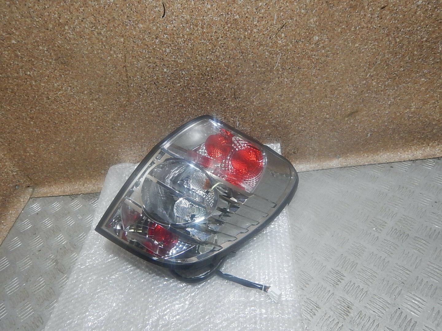Фонарь задний правый