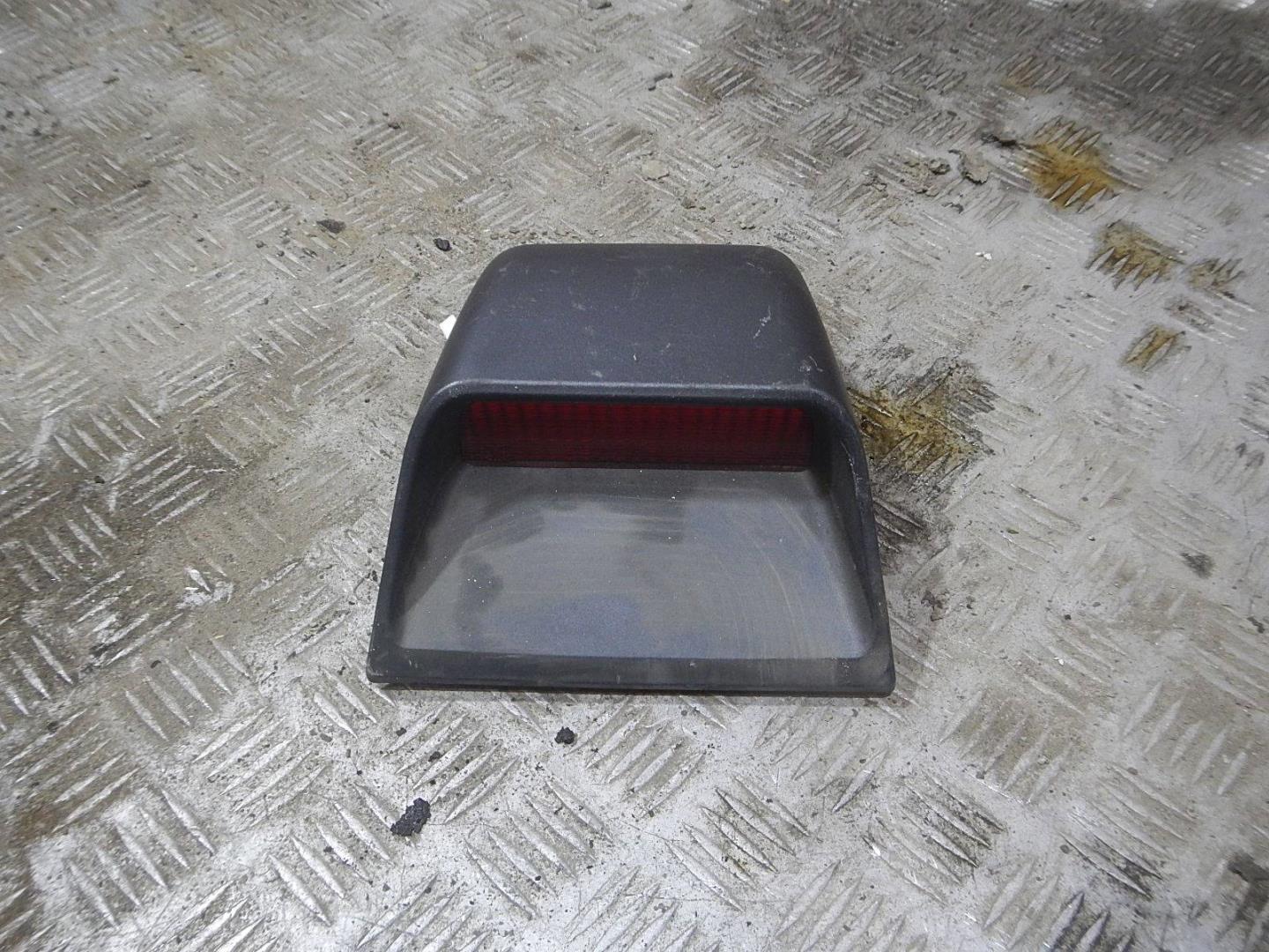 Фонарь задний (стоп сигнал)