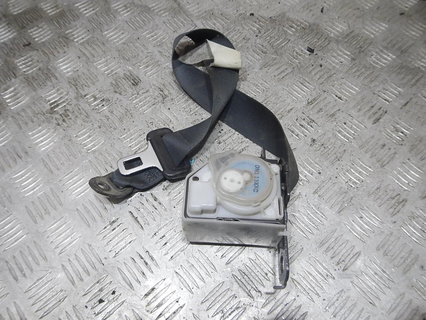 Ремень безопасности