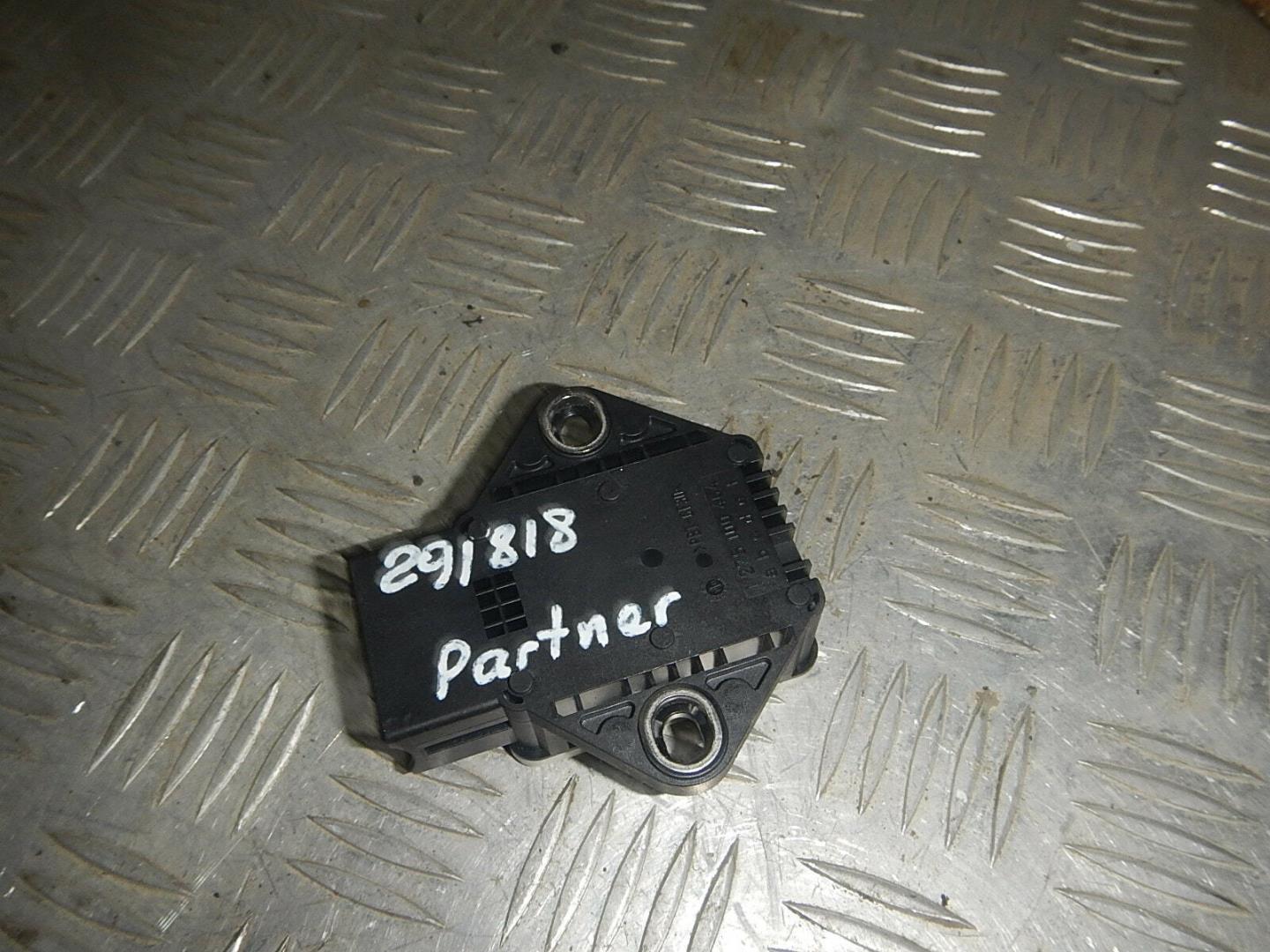 Датчик ускорения