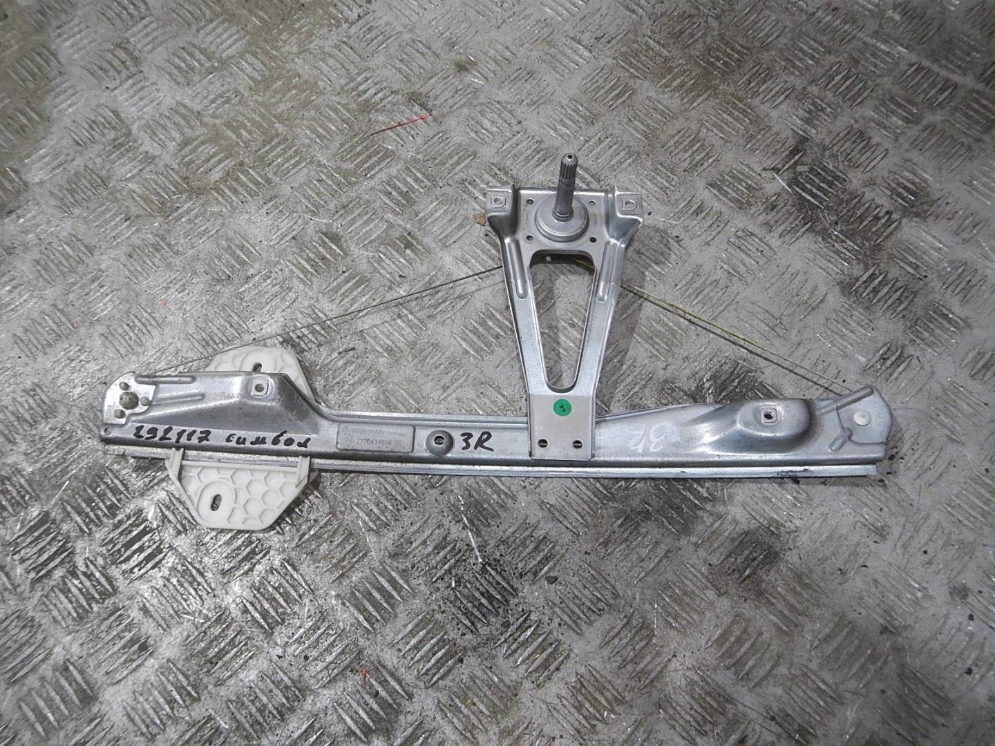 Стеклоподъемник механ. задний правый