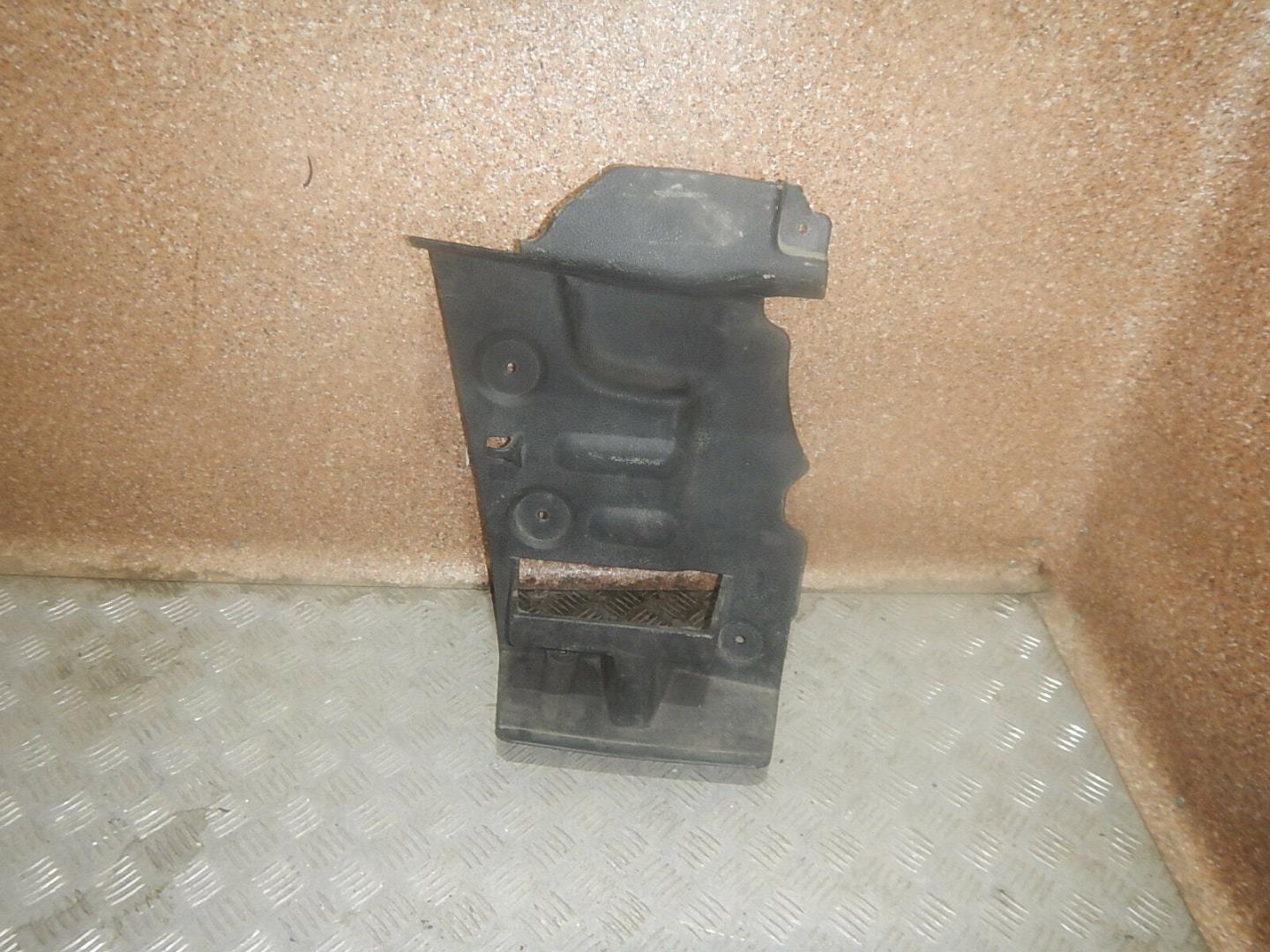 Обшивка багажника