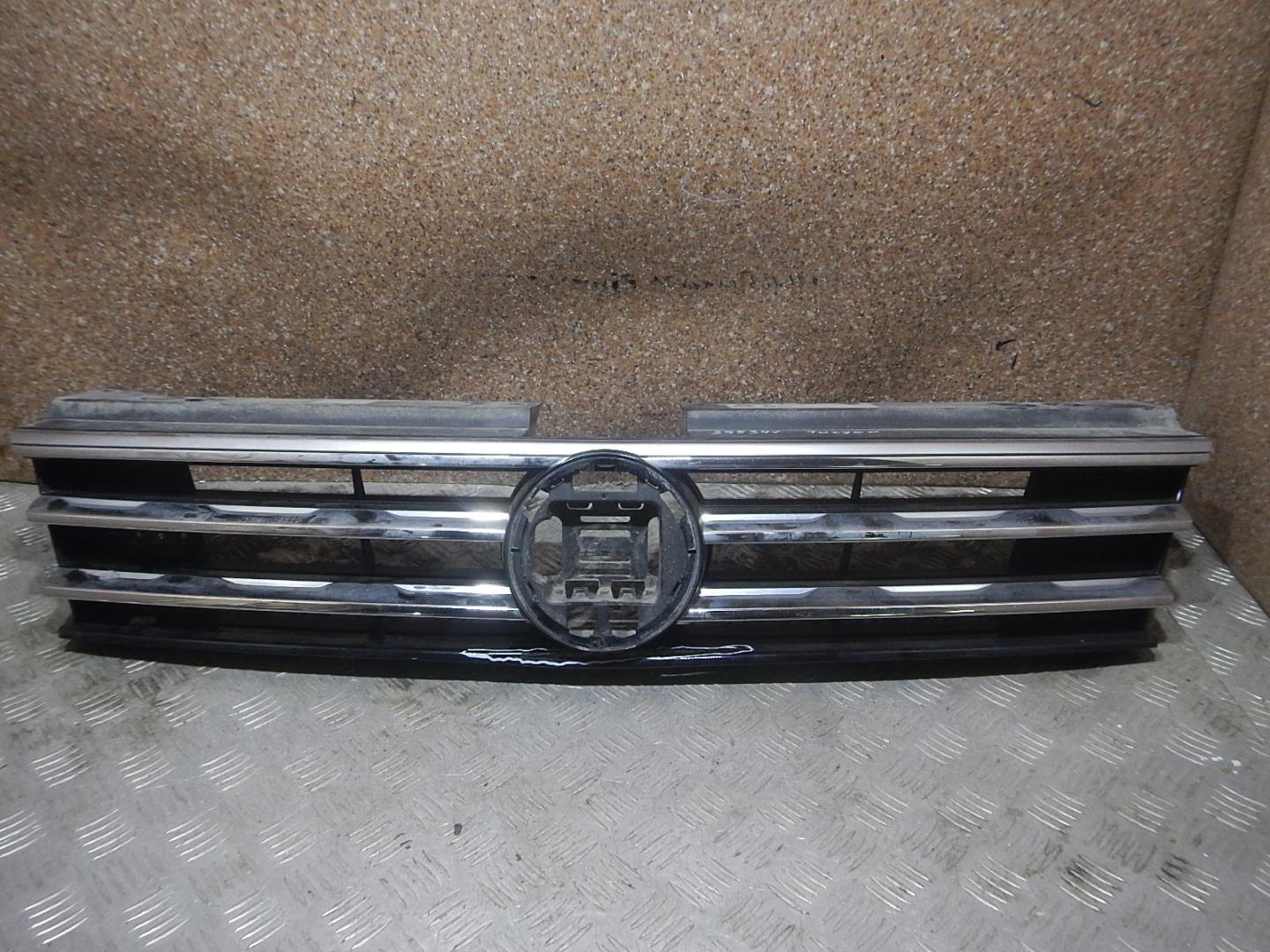 Решетка радиатора