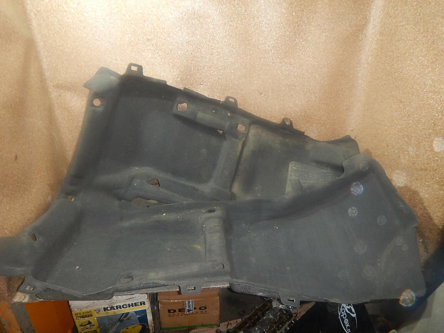 Покрытие напольное (ковролин)