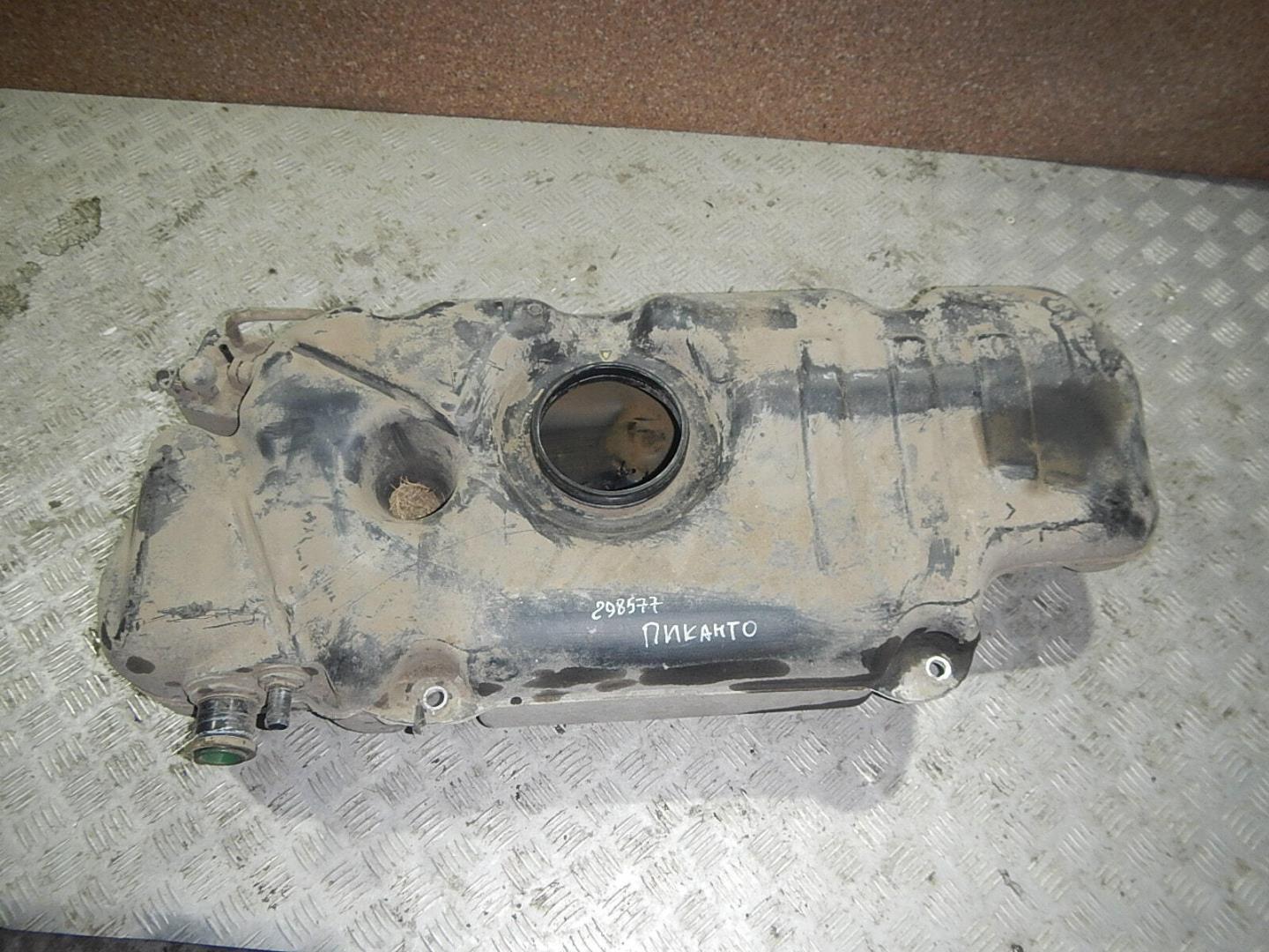 Бак топливный