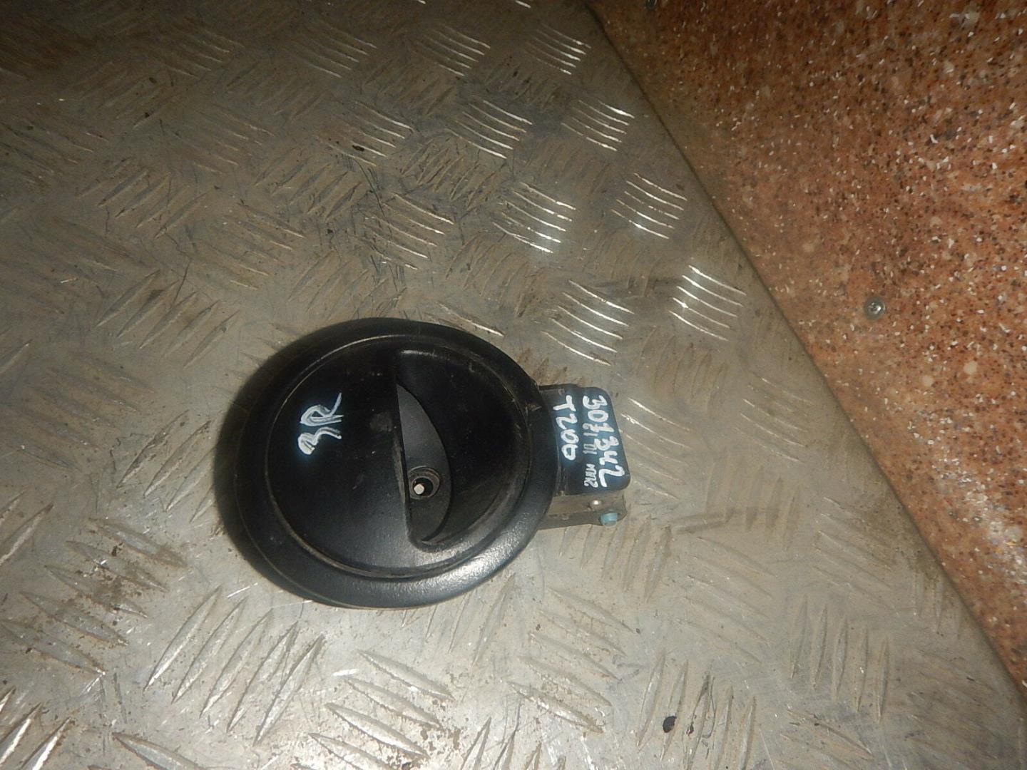 Ручка двери внутренняя правая