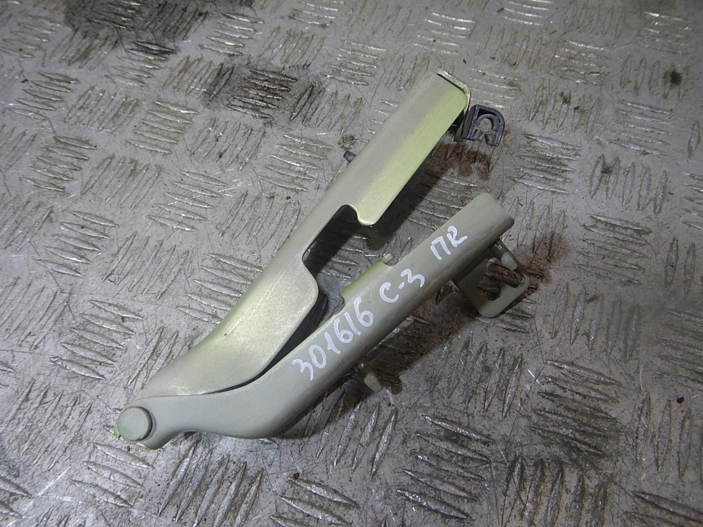 Петля капота правая