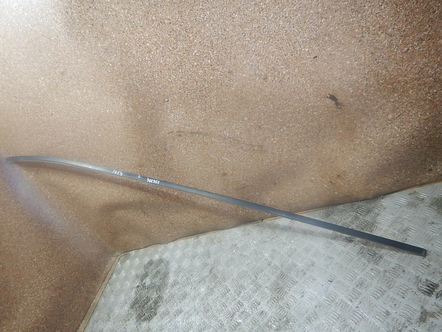 Молдинг крыши левый