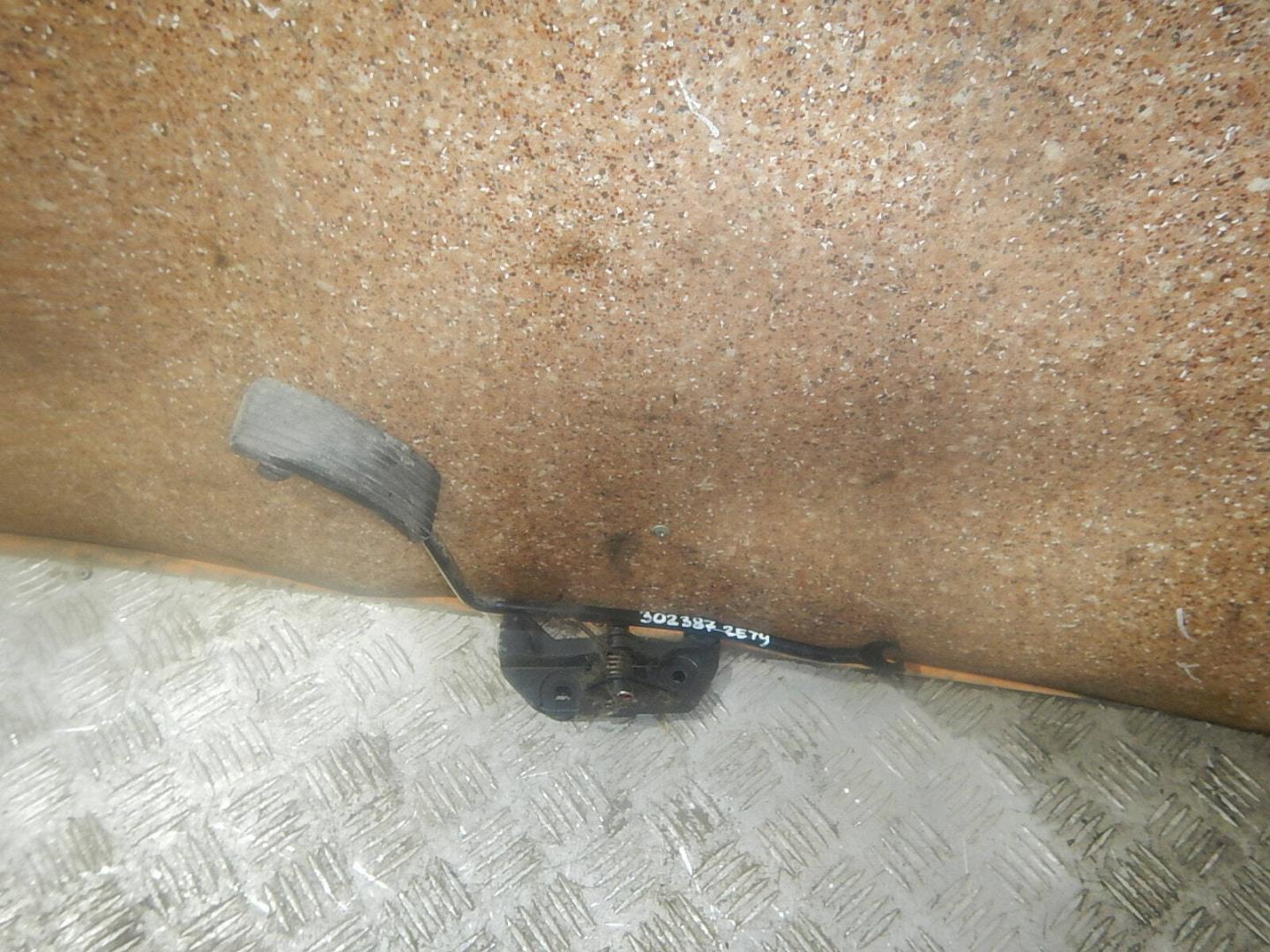 Педаль газа