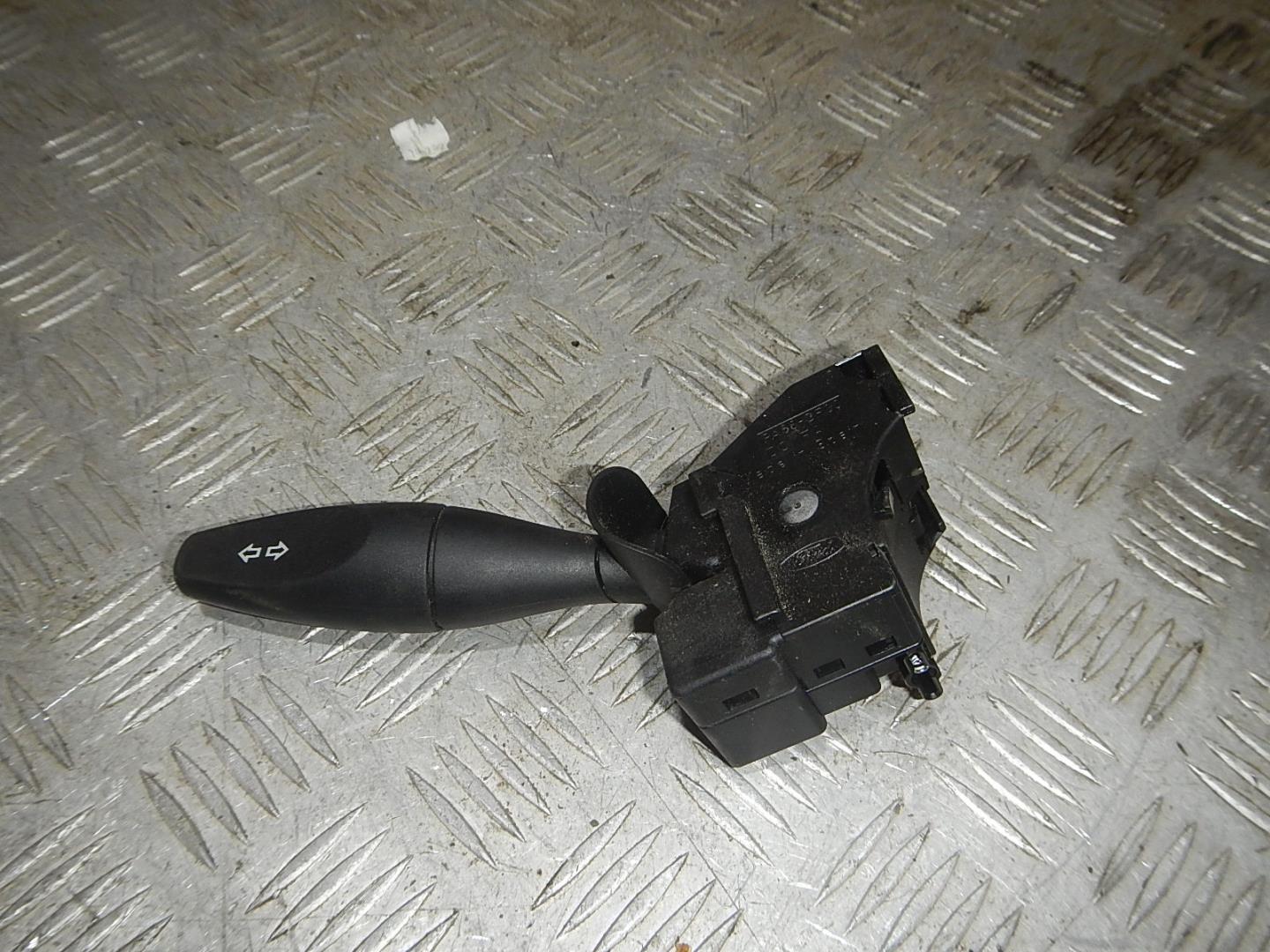 Переключатель поворотов подрулевой