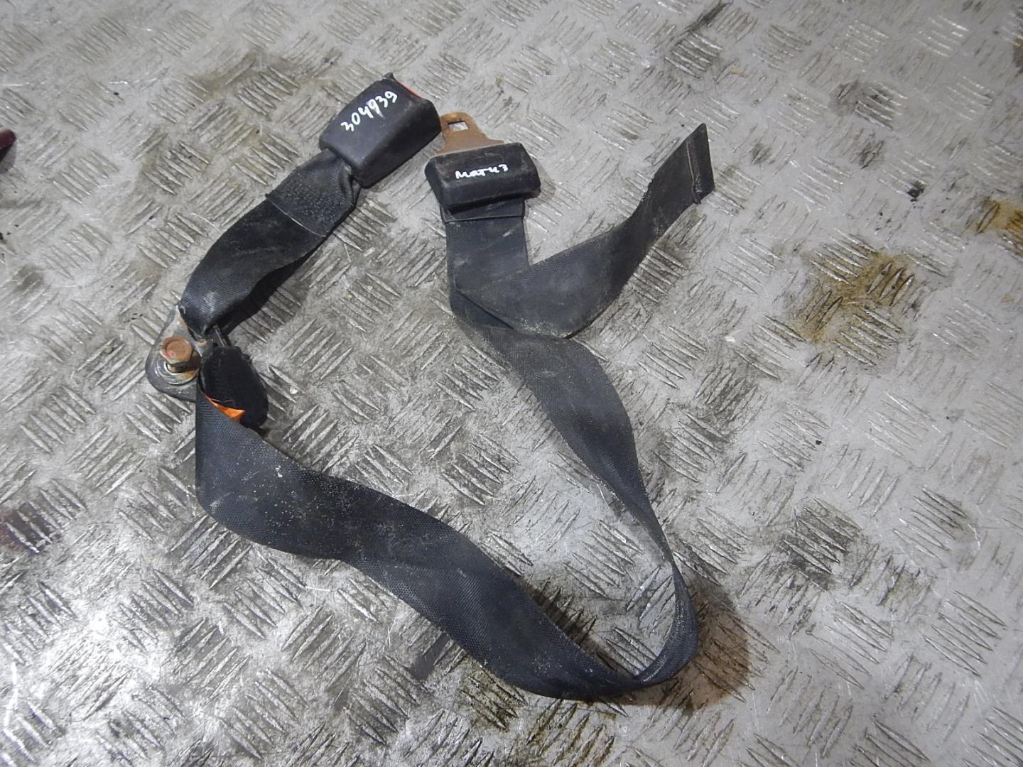 Ремень безопасности