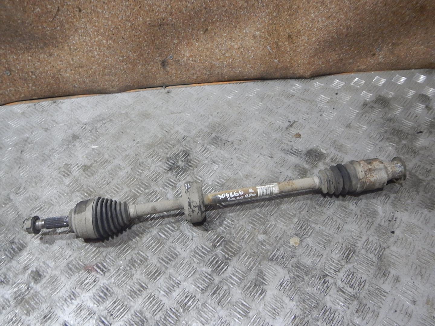 Полуось передняя правая