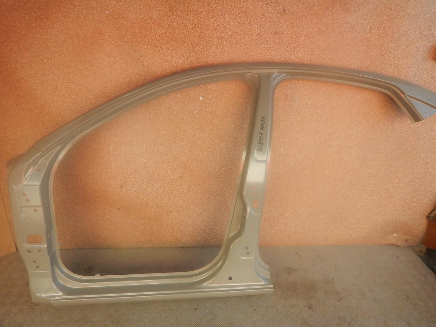 Кузовной элемент