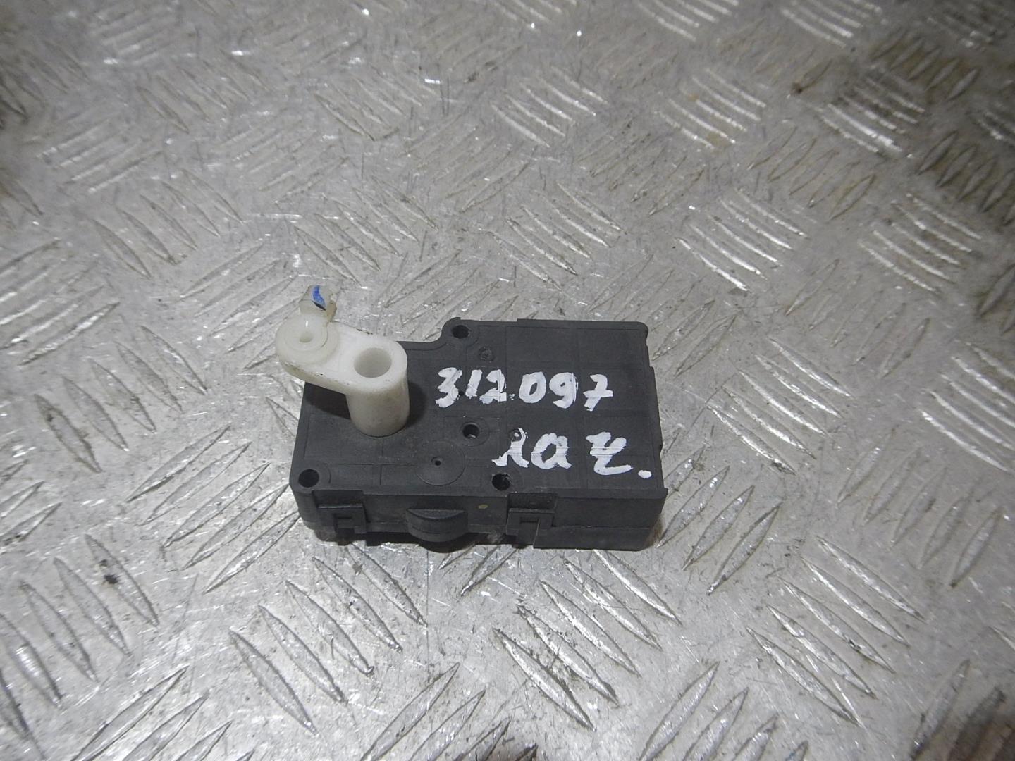 Моторчик заслонки печки