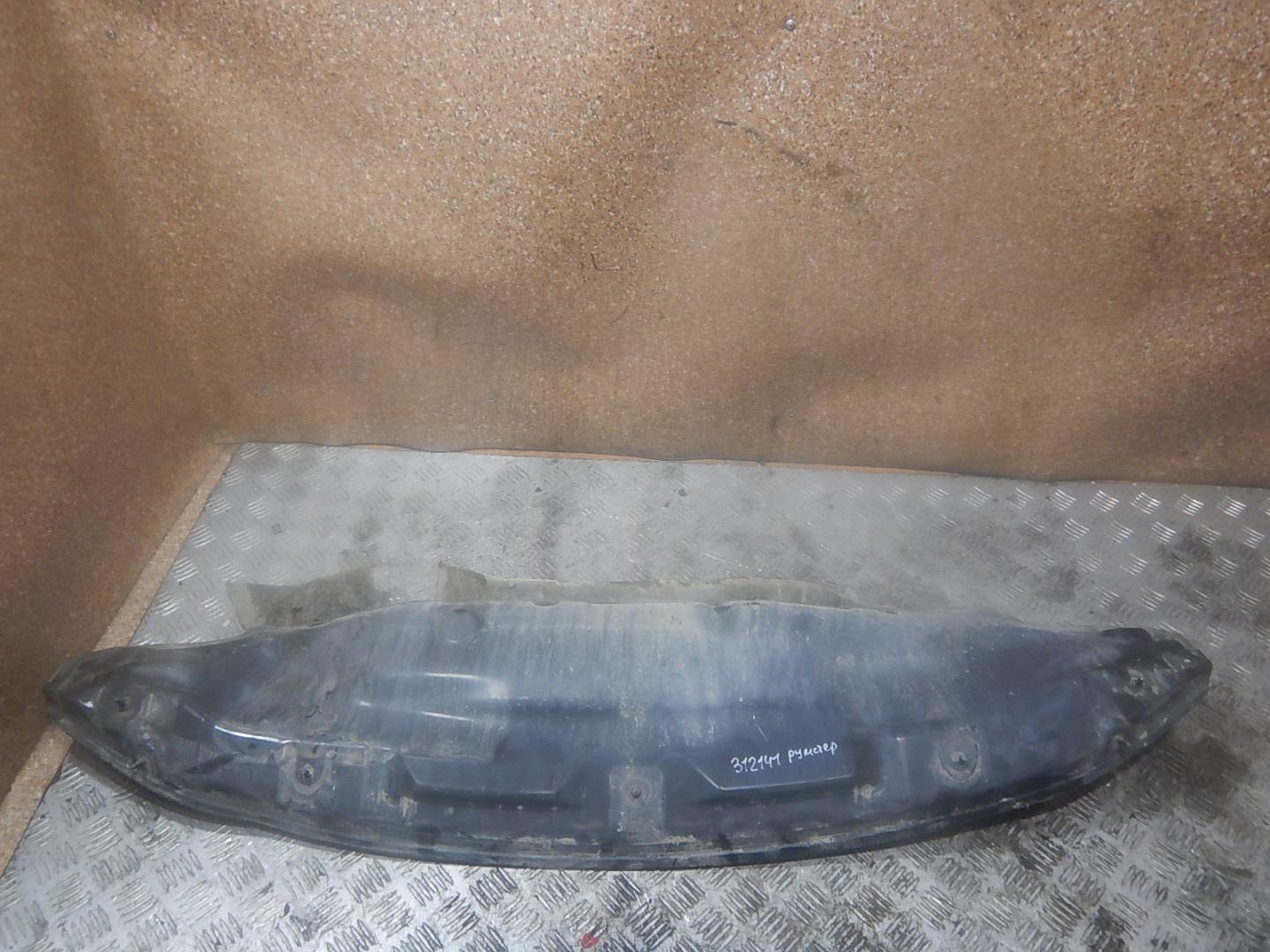 Решетка стеклоочистителей (Жабо)