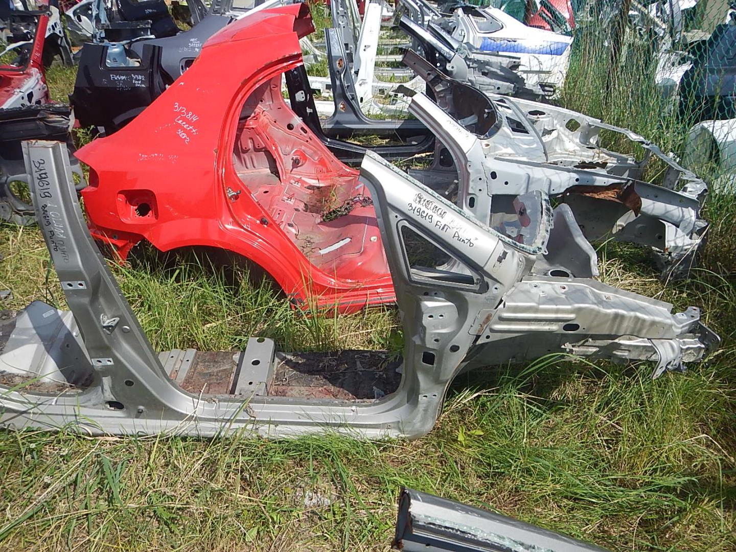 Лонжерон передний правый