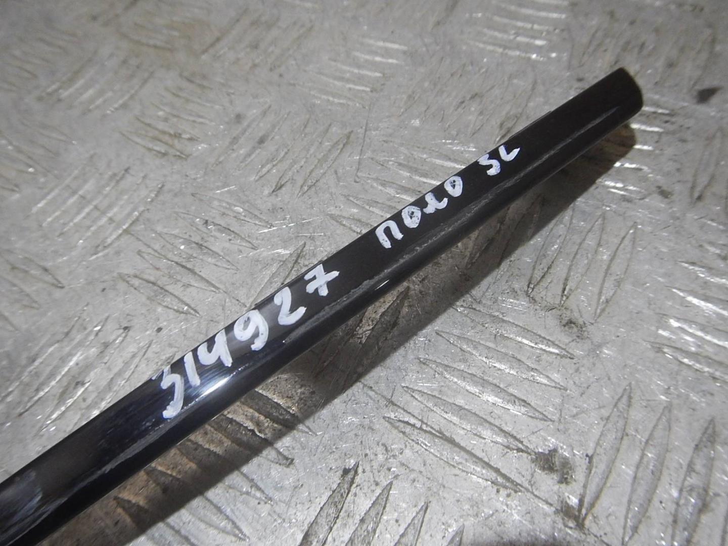 Молдинг заднего бампера