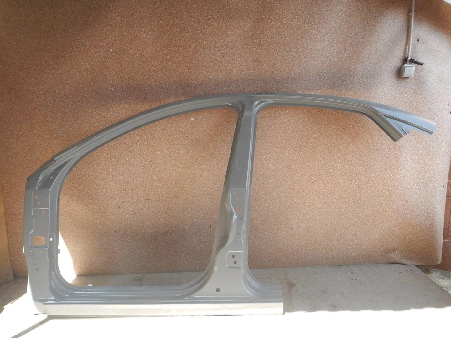 Кузовной элемент