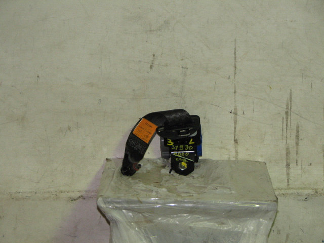 Ремень безопасности