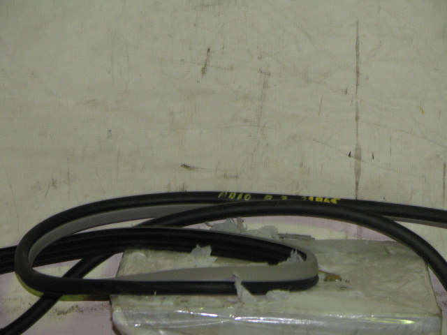 Уплотнитель двери