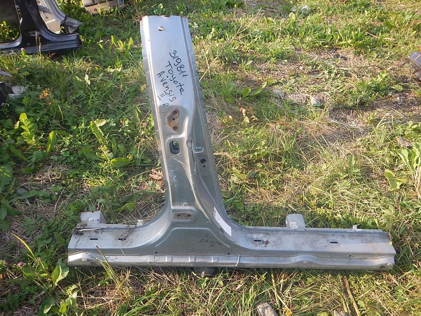 Кузовной элемент