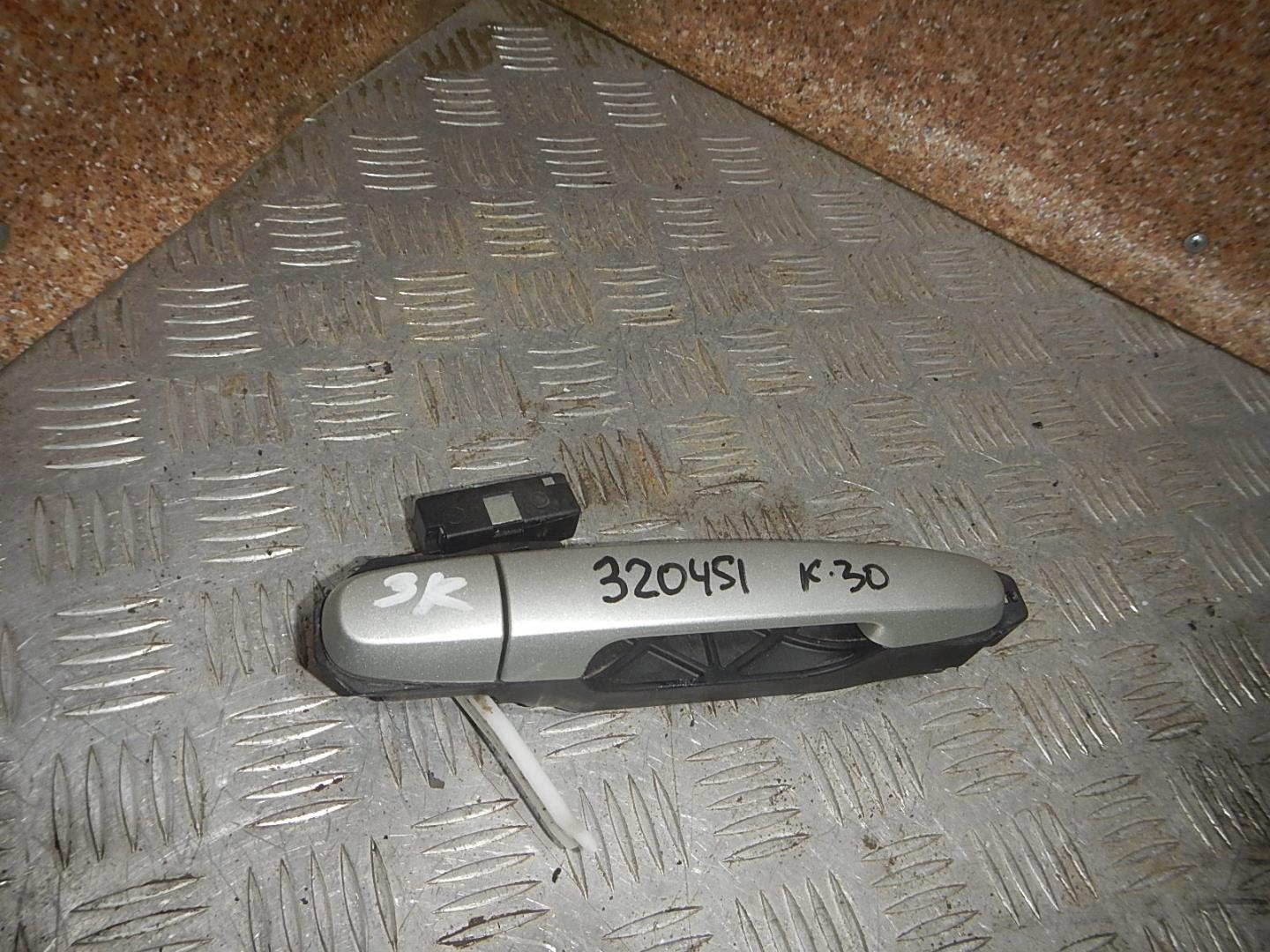 Ручка двери задней наружная правая