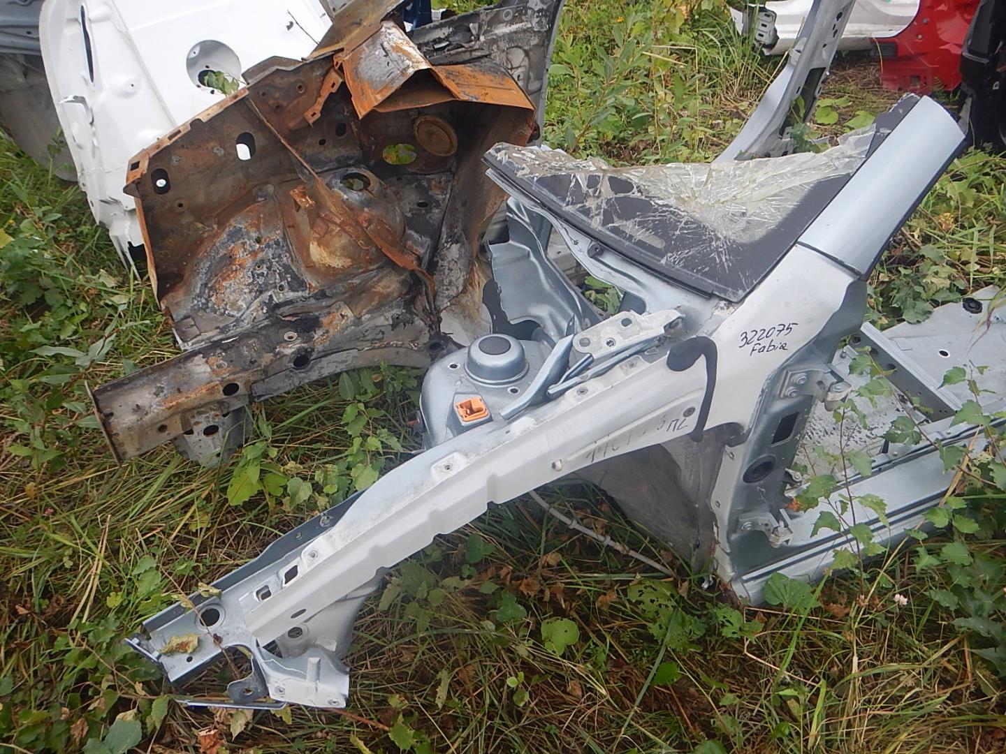 Лонжерон передний левый