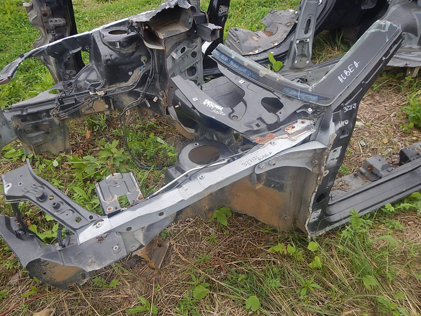 Лонжерон передний левый