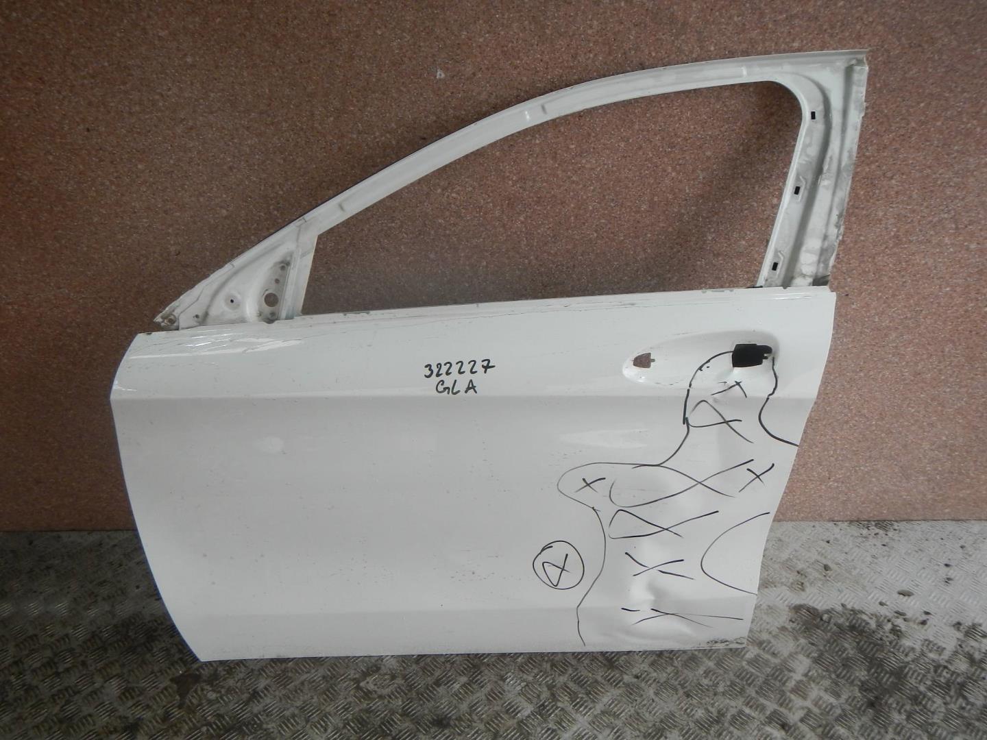 Дверь передняя левая