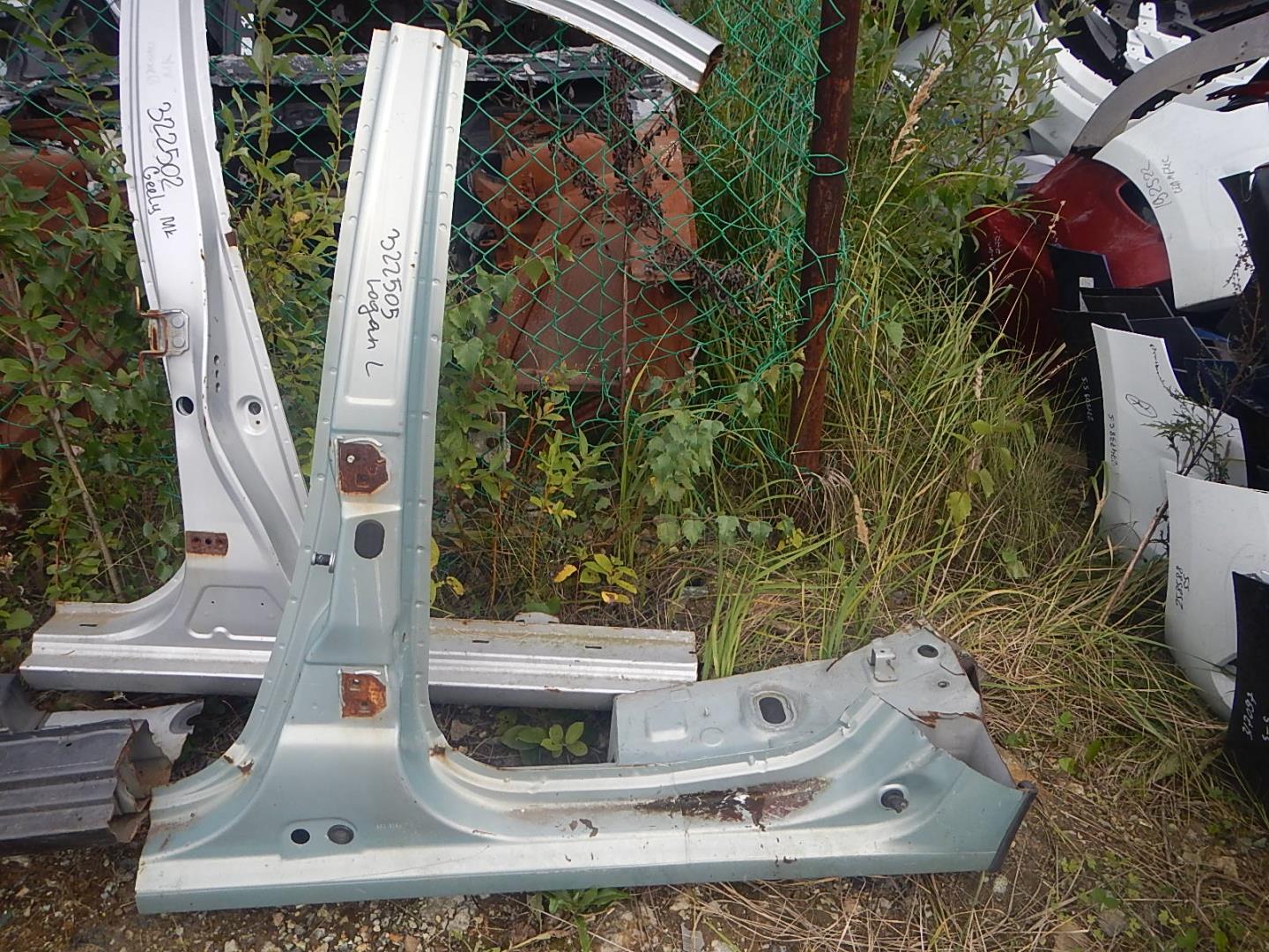 Кузовной элемент