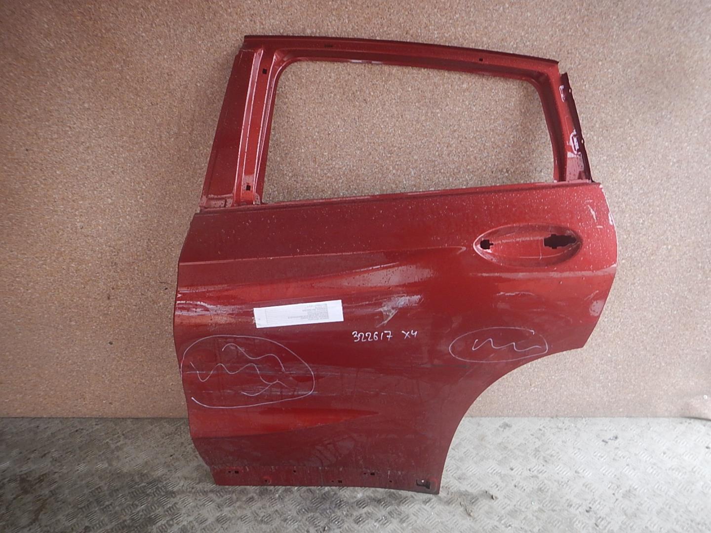 Дверь задняя левая