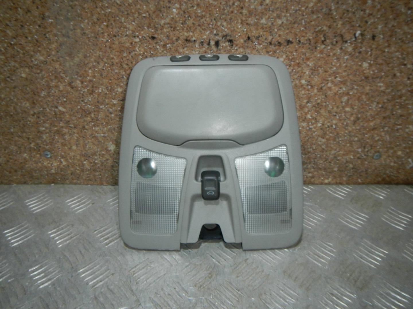 Плафон салонный