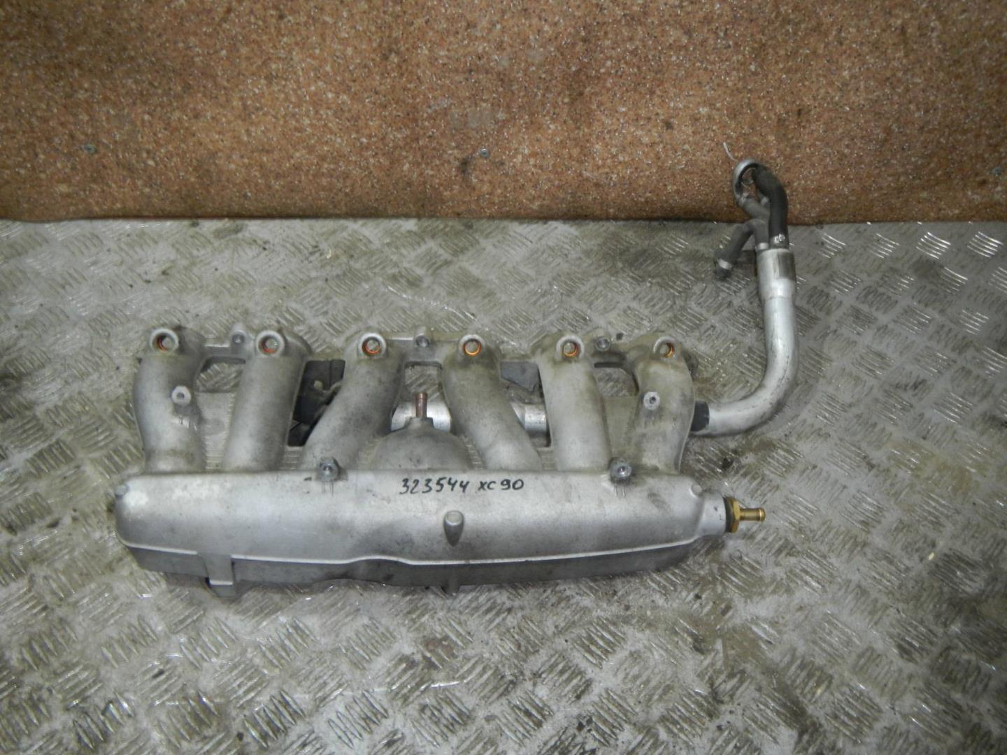 Коллектор впускной