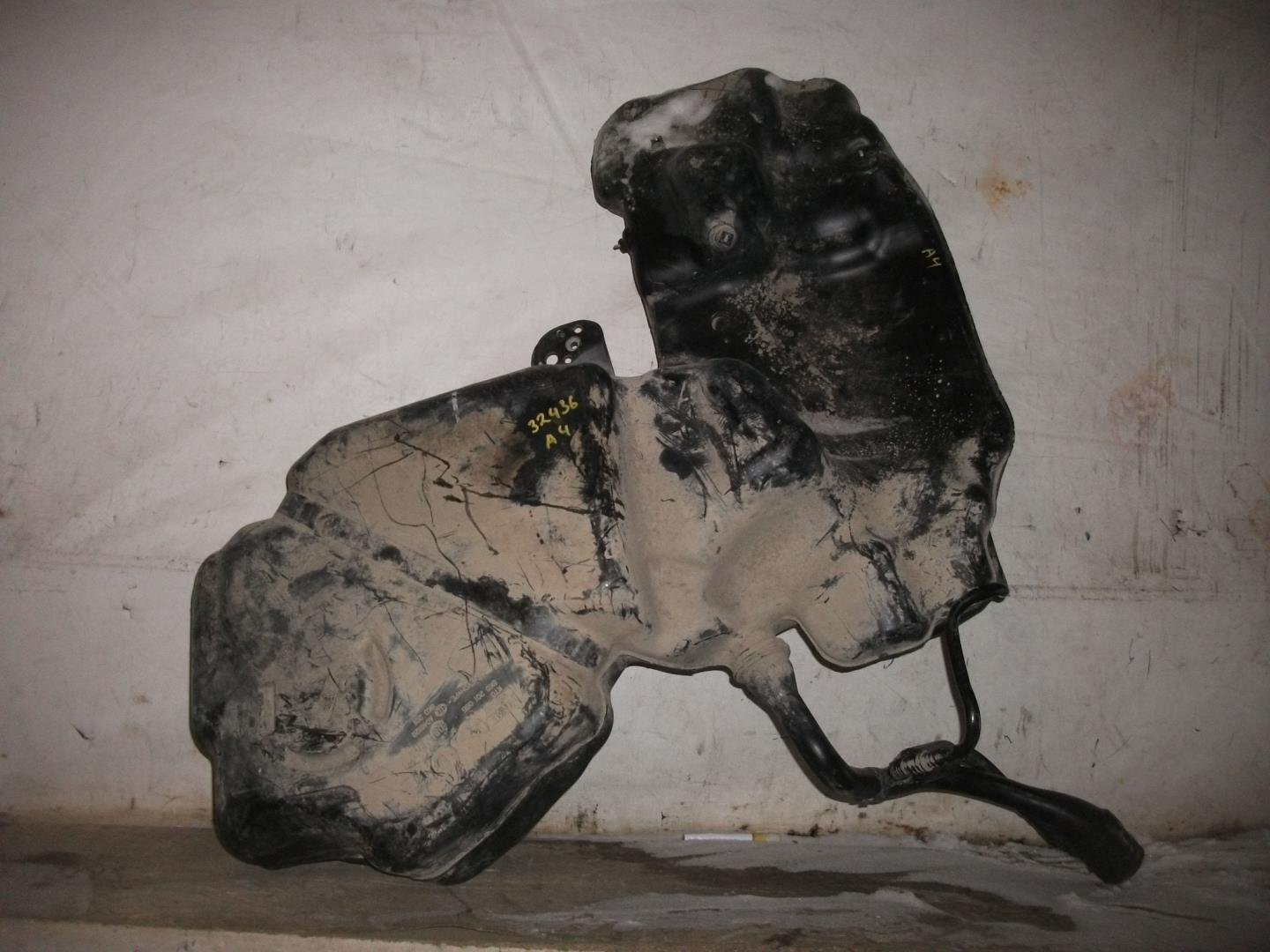 Бак топливный