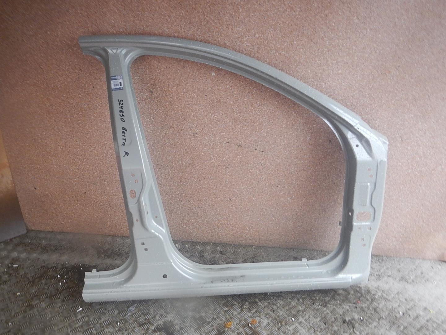 Кузовной элемент