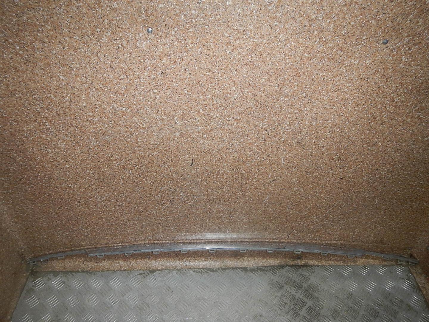 Молдинг заднего бампера