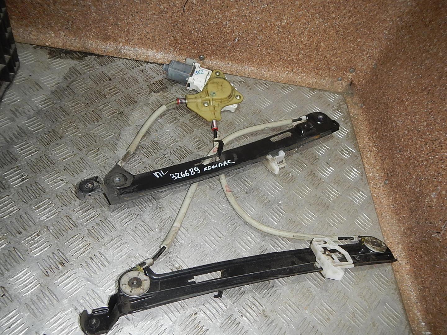 Стеклоподъемник электр. передний левый