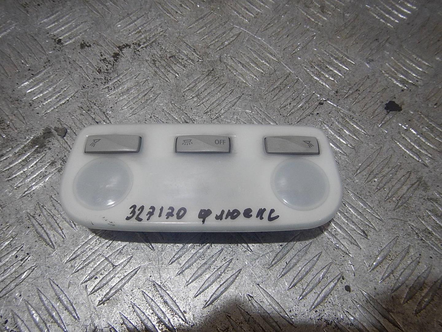 Плафон салонный