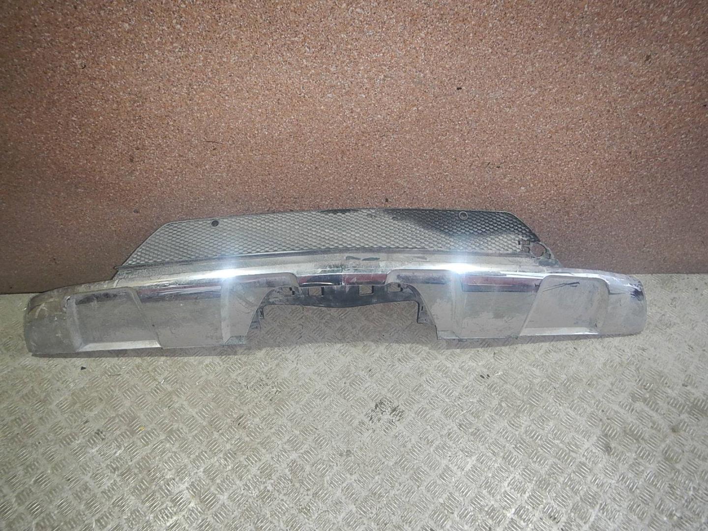 Накладка заднего бампера