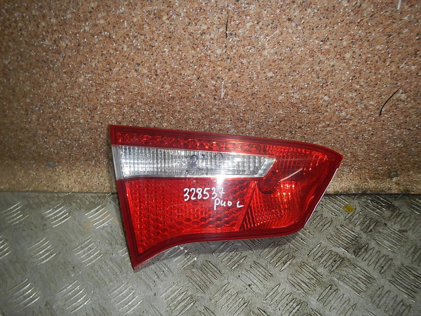 Фонарь задний внутренний левый